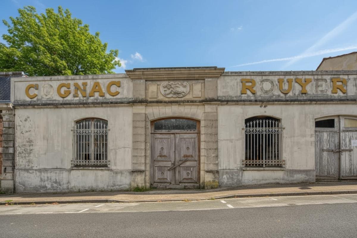 Maison à vendre, 900m², Saintes