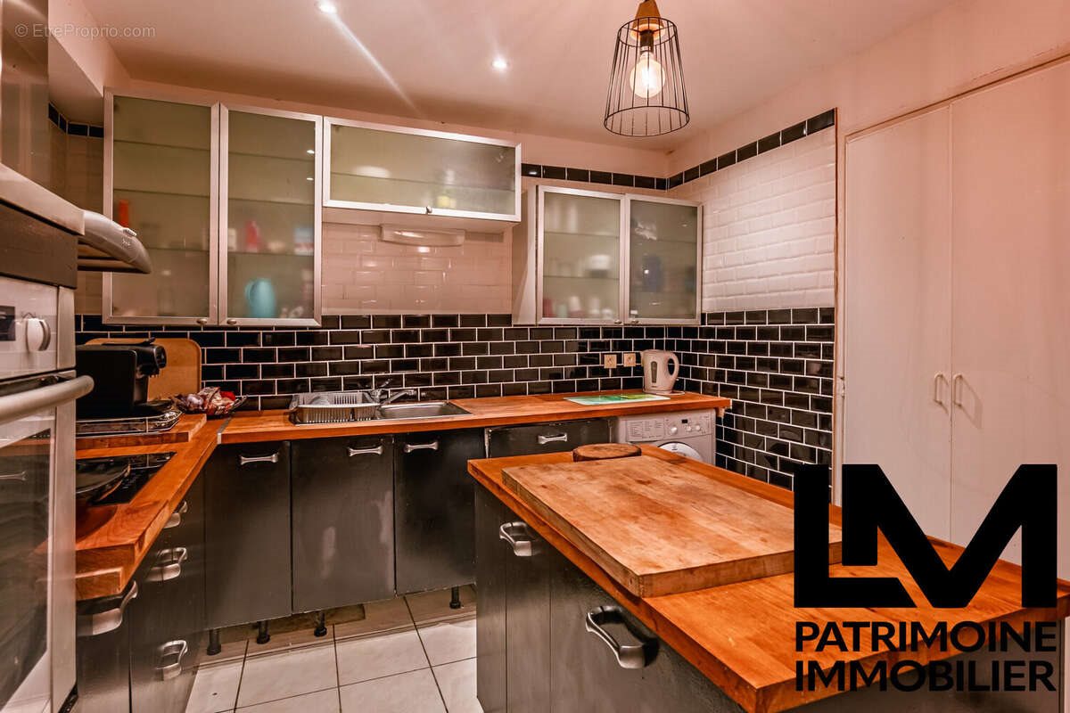 Maison à vendre, 101m², Bessan