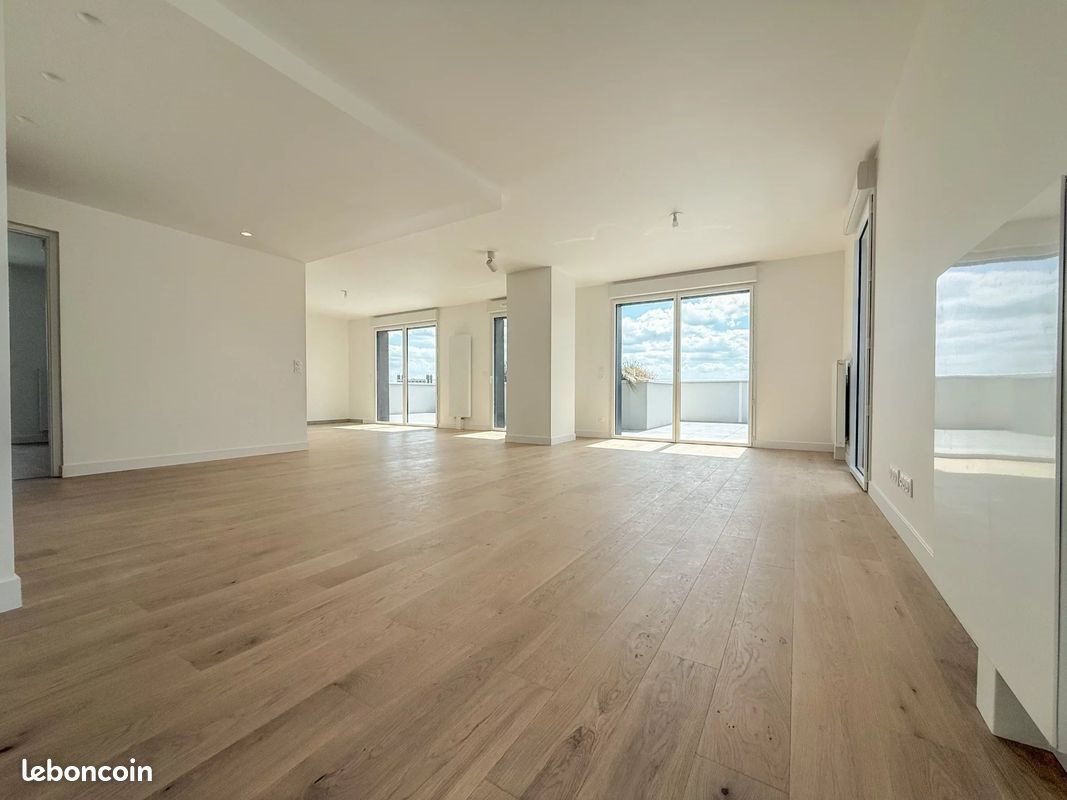 Appartement à vendre, 112m², Mont-Saint-Aignan