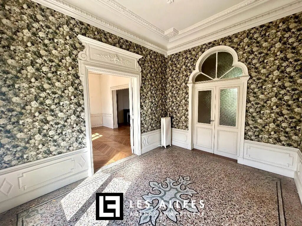 Maison à vendre, 340m², Montélimar