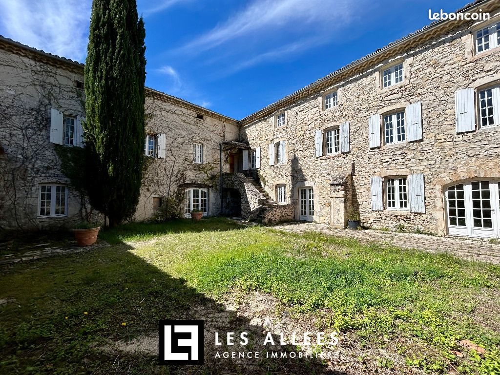 Maison à vendre, 600m², Puygiron