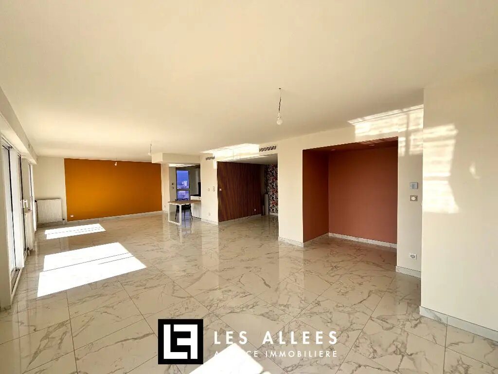Appartement à vendre, 150m², Montélimar