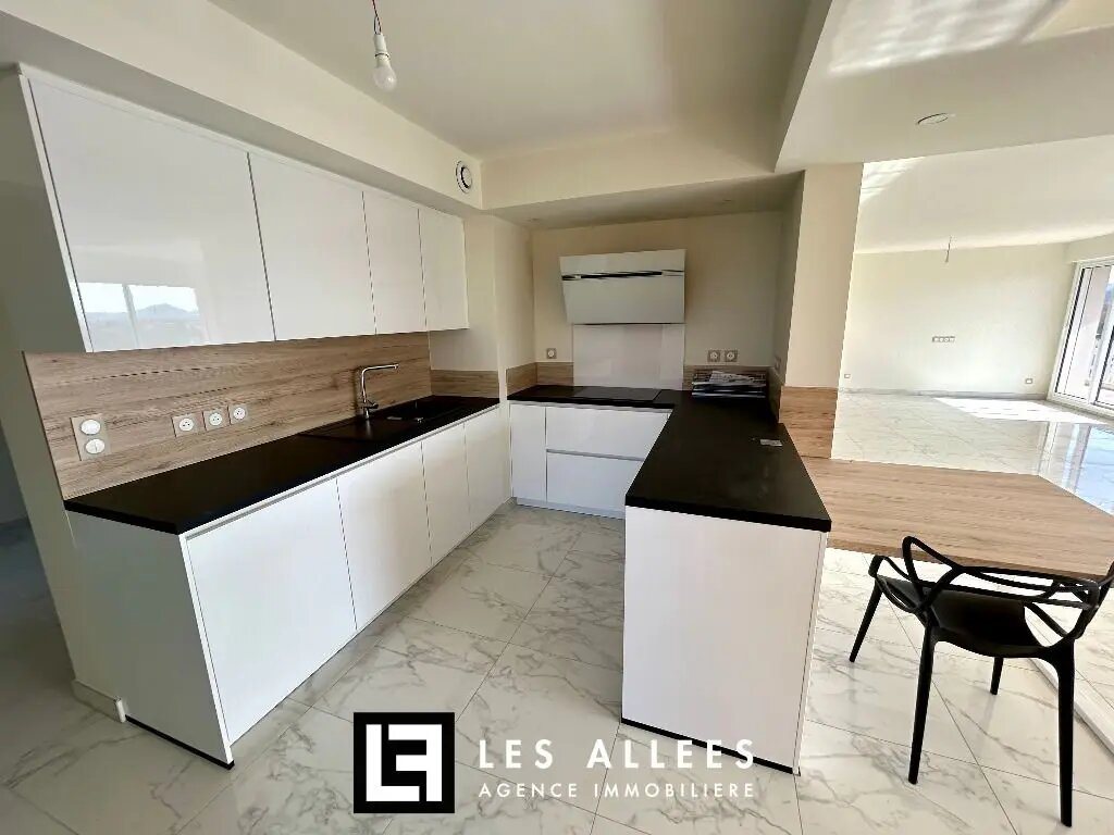 Appartement à vendre, 150m², Montélimar