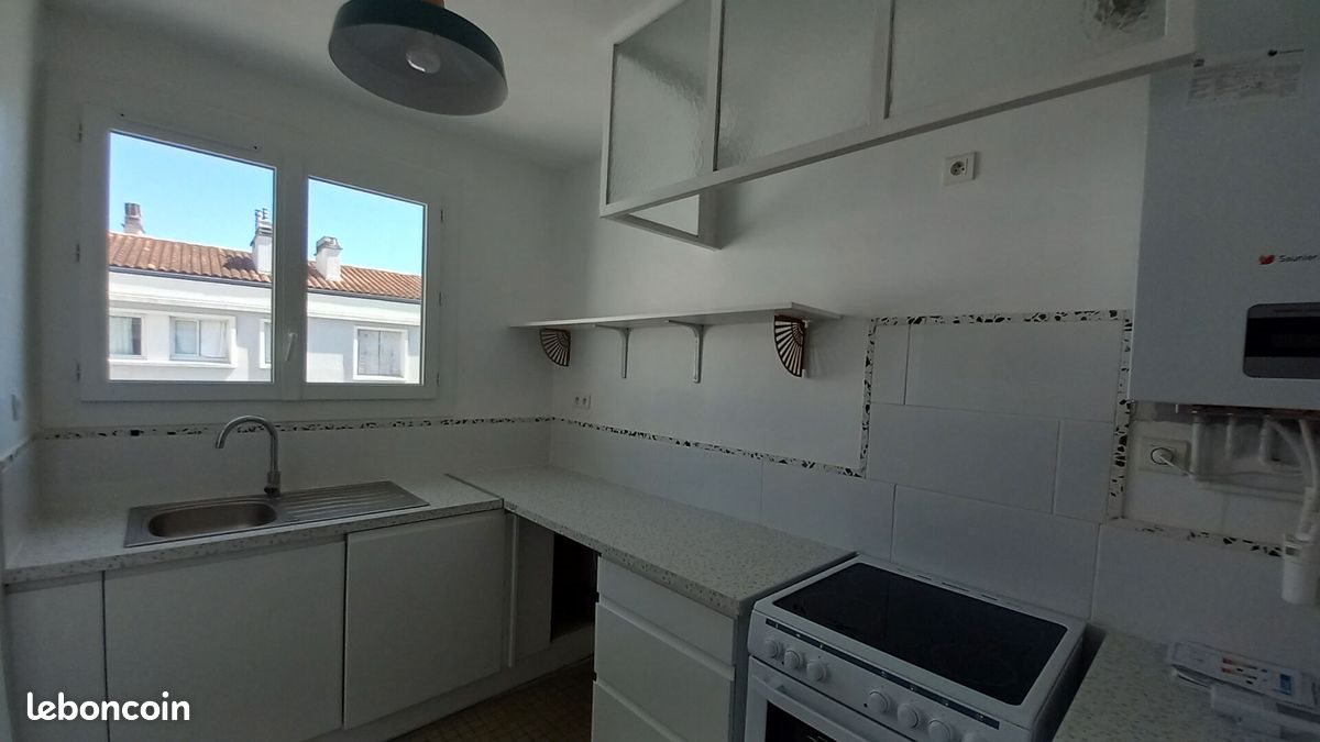 Appartement à louer, 66m², Royan
