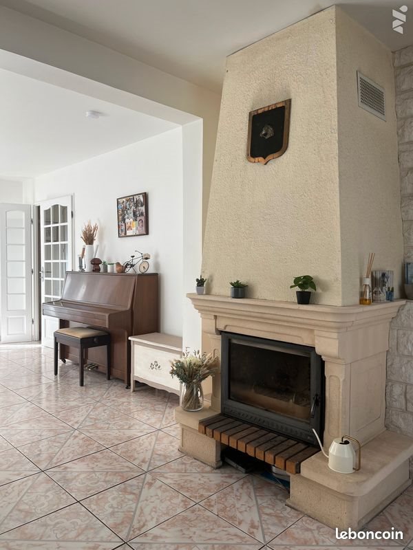 Maison à vendre, 164m², Poligny