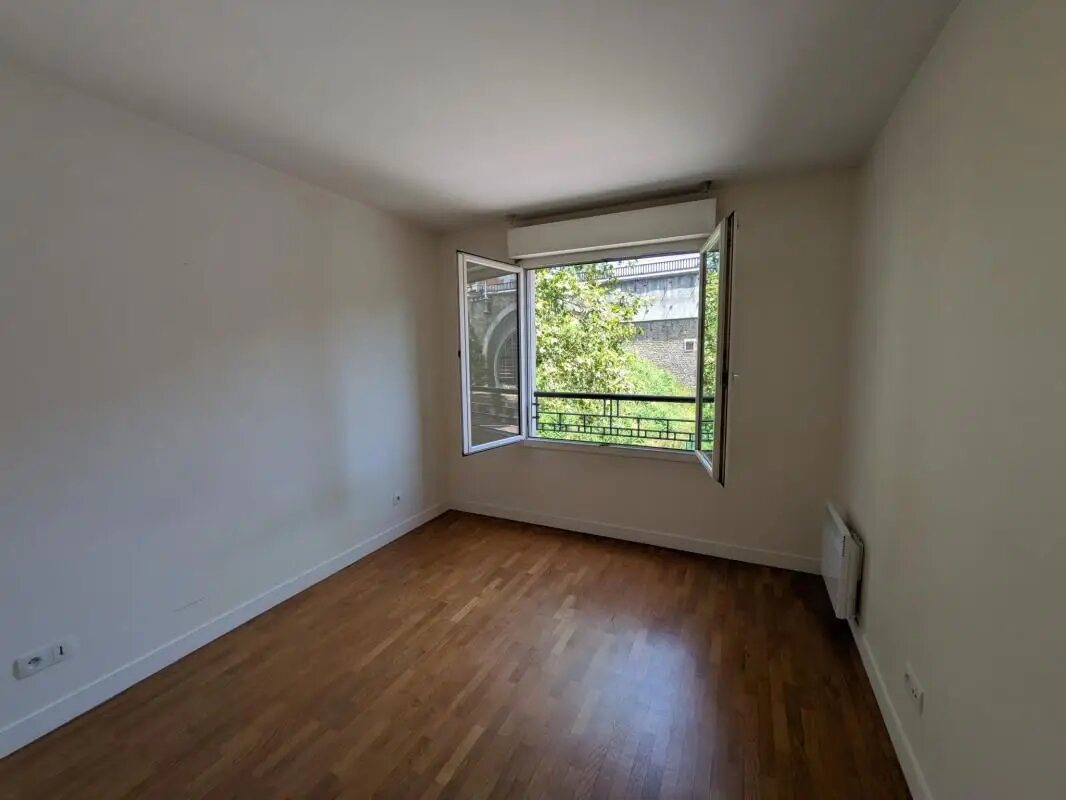 Appartement à louer, 48m², Issy-les-Moulineaux