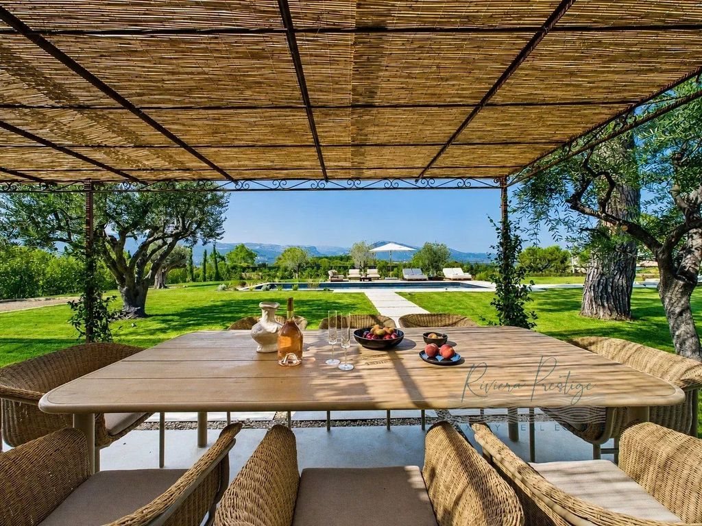 Maison à vendre, 290m², Mouans-Sartoux
