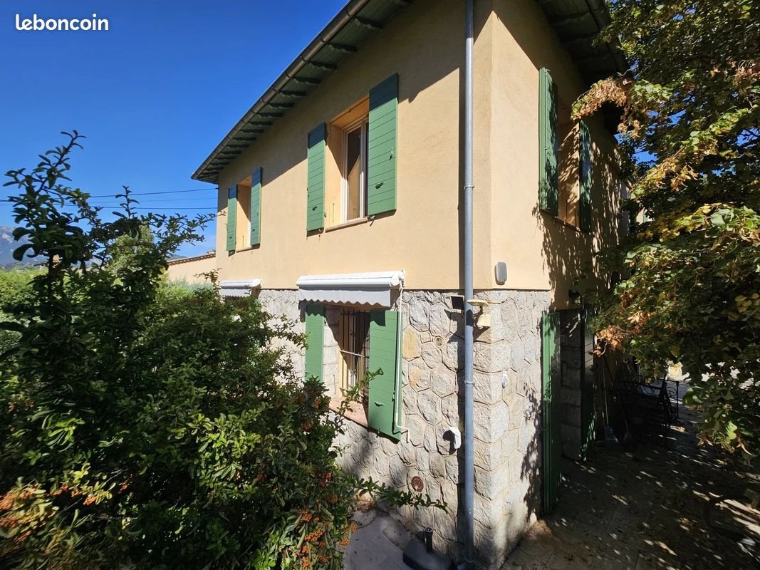 Maison à vendre, 146m², Levens