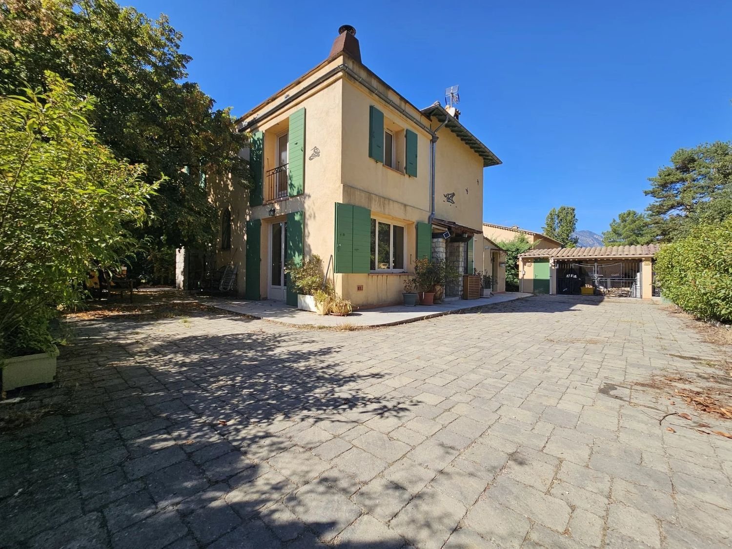Maison à vendre, 146m², Levens