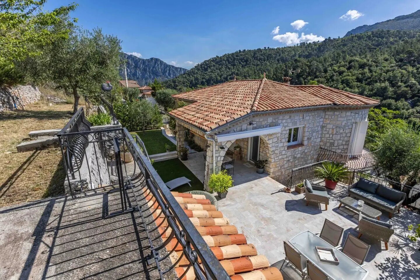 Maison à vendre, 115m², Levens
