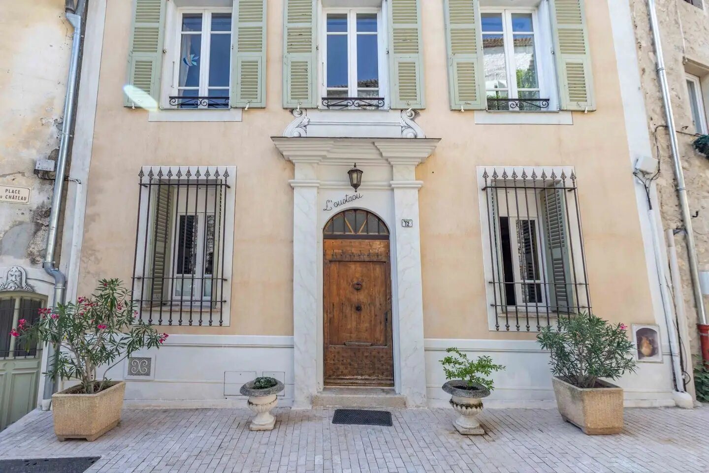 Maison à vendre, 354m², La Roquette-sur-Var
