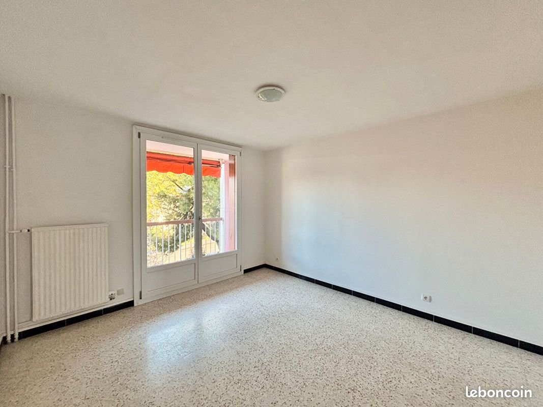 Appartement à louer, 66m², Arles