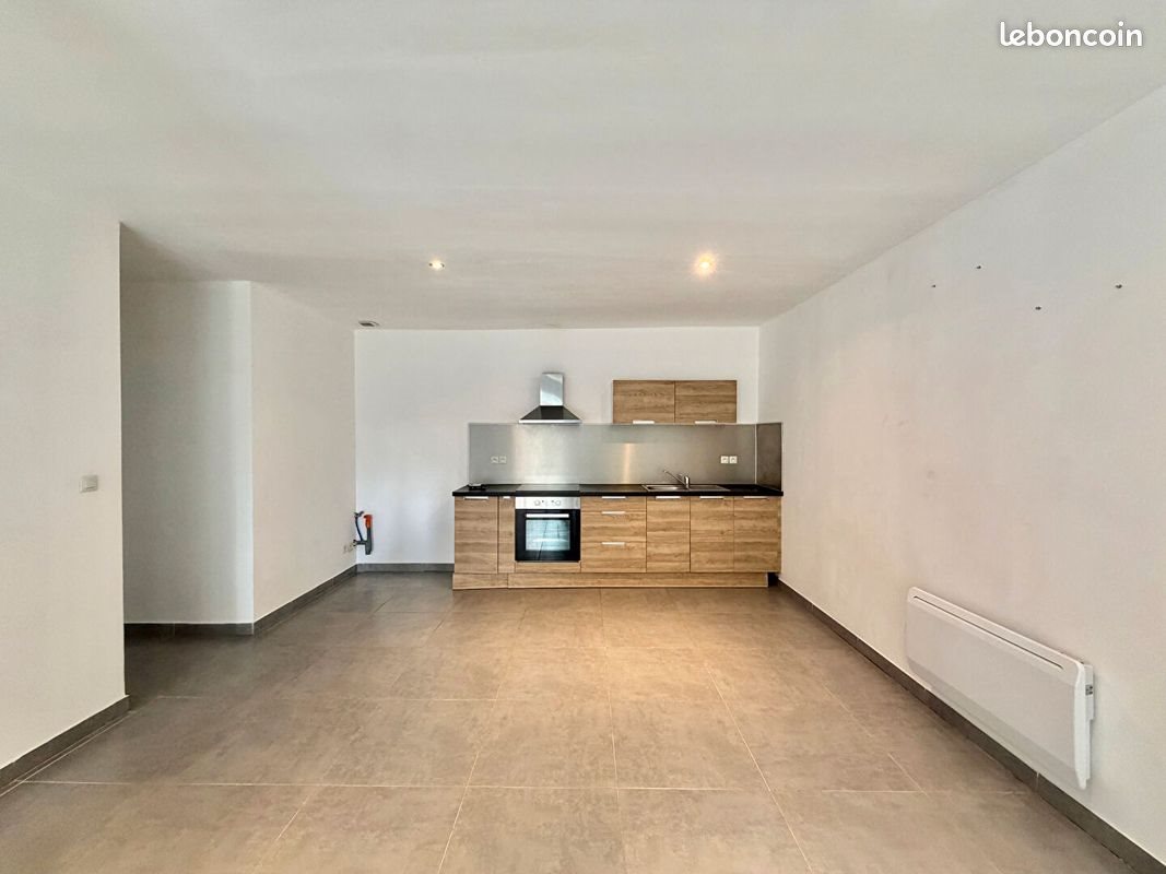 Appartement à louer, 70m², Graveson