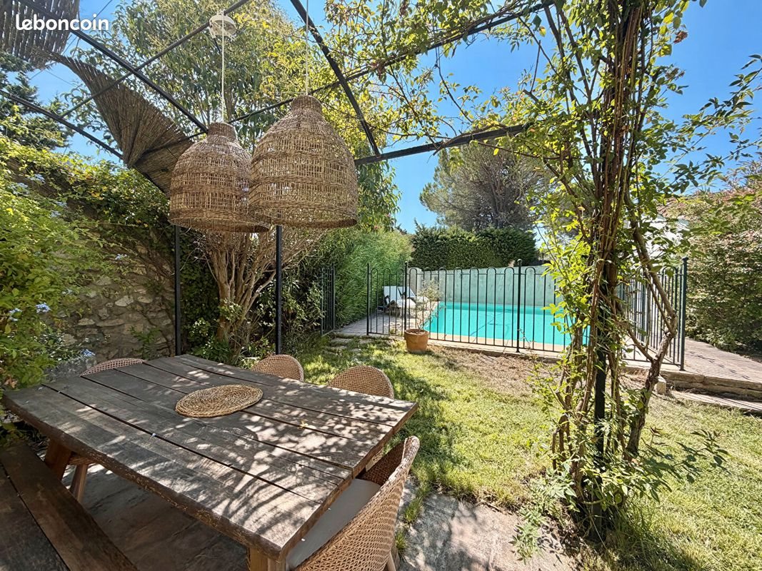 Maison à louer, 105m², Paradou