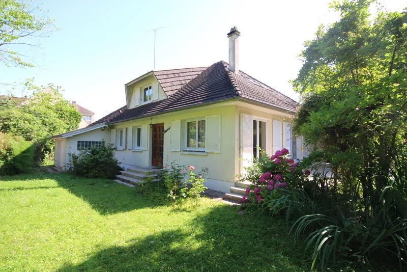 Maison à vendre, 178m², Pont-Sainte-Maxence