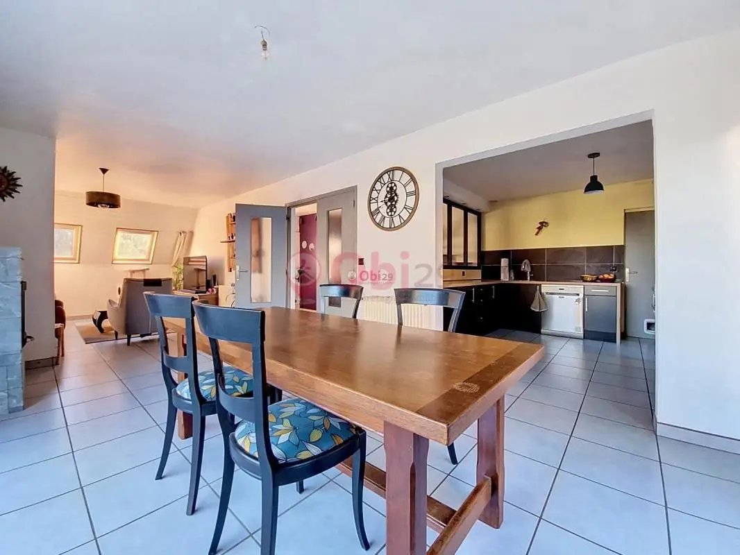 Maison à vendre, 99m², Pont-de-Buis-lès-Quimerch