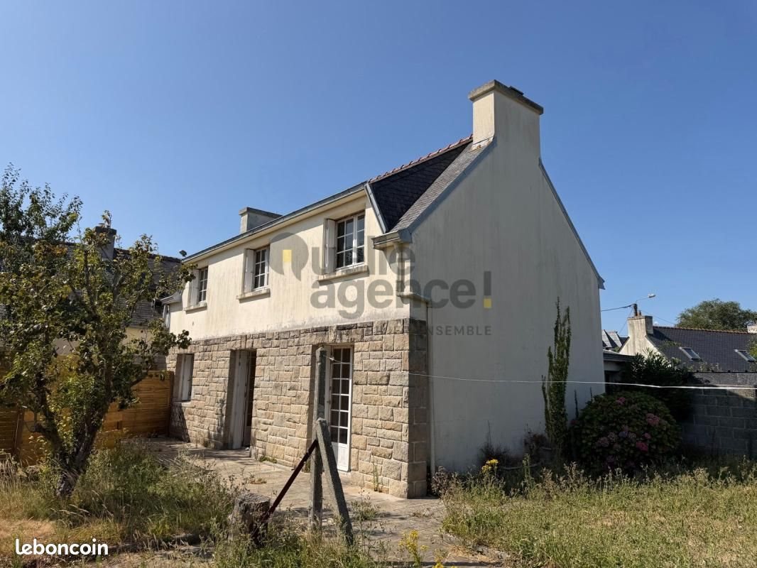 Maison à vendre, 101m², Plonéour-Lanvern
