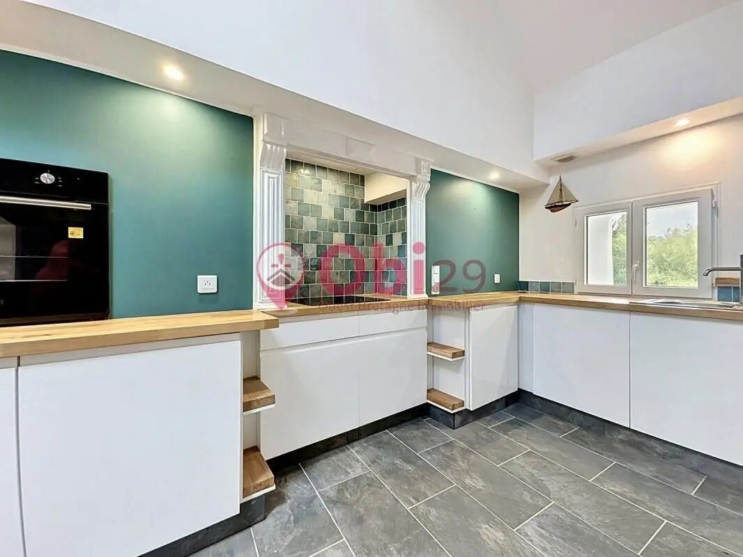 Maison à vendre, 121m², Landrévarzec