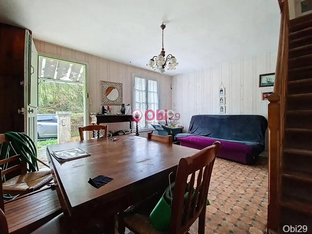 Maison à vendre, 94m², Saint-Goazec