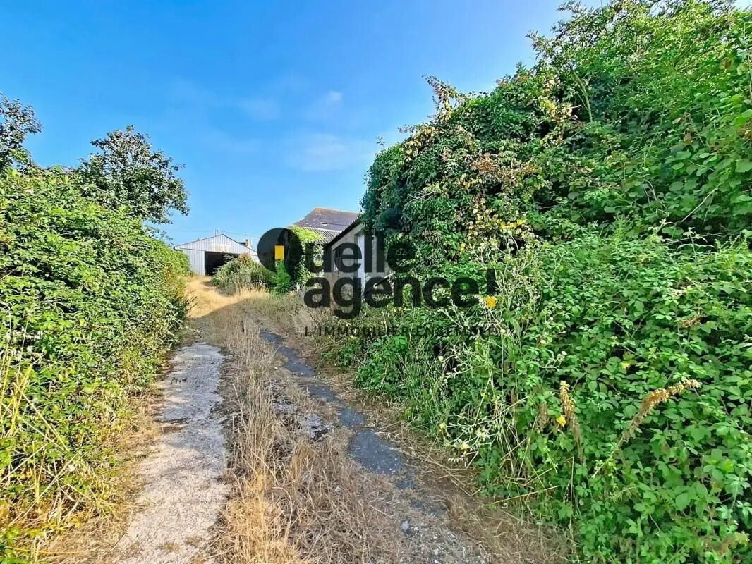Maison à vendre, 202m², Plomodiern
