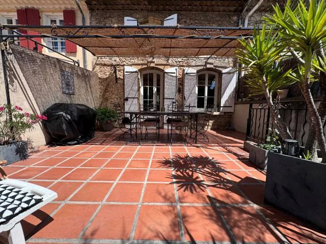 Maison à vendre, 95m², Peyrolles-en-Provence
