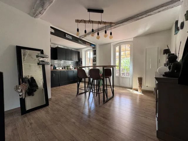 Maison à vendre, 95m², Peyrolles-en-Provence