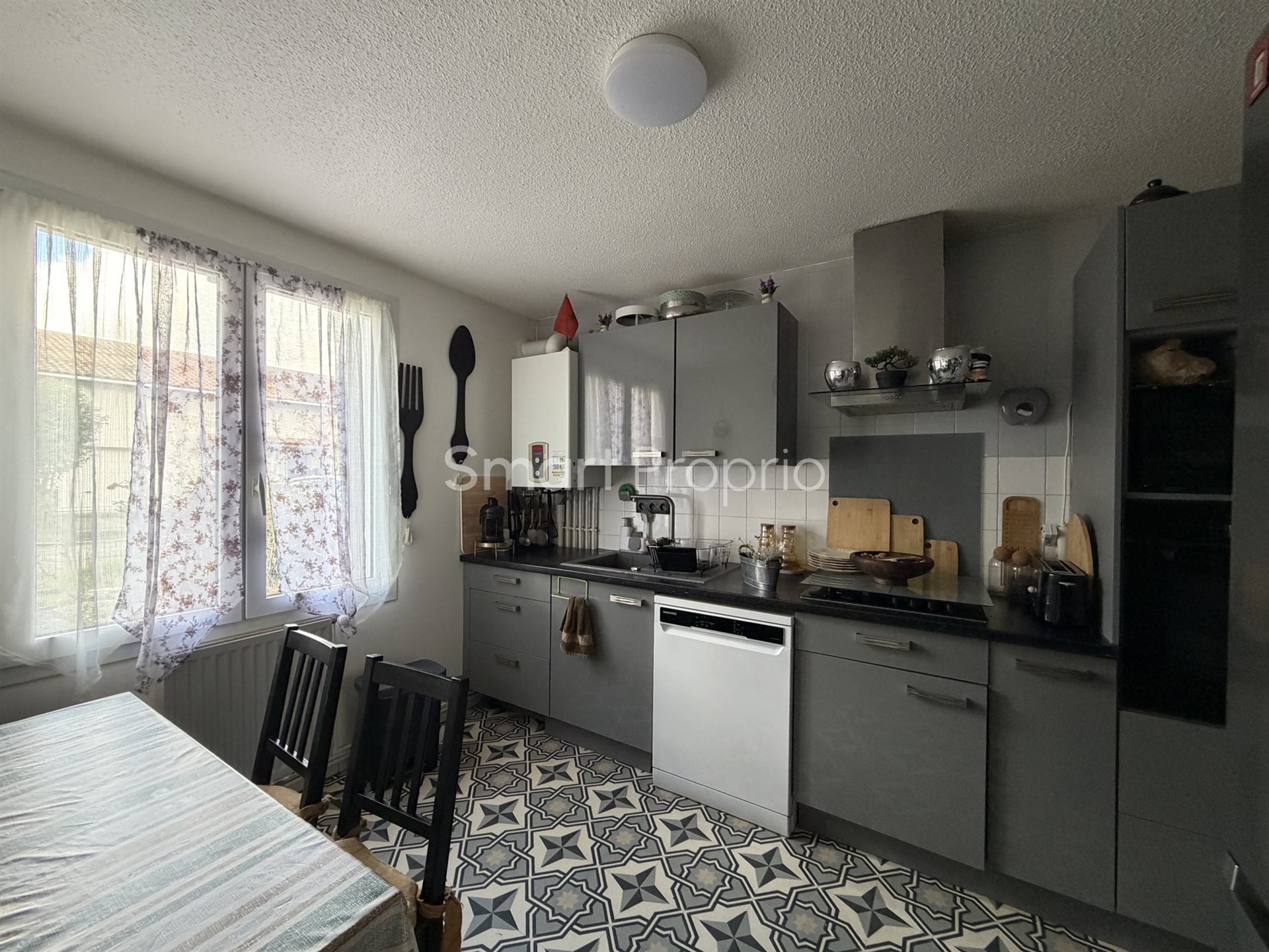 Maison à vendre, 95m², Carbon-Blanc