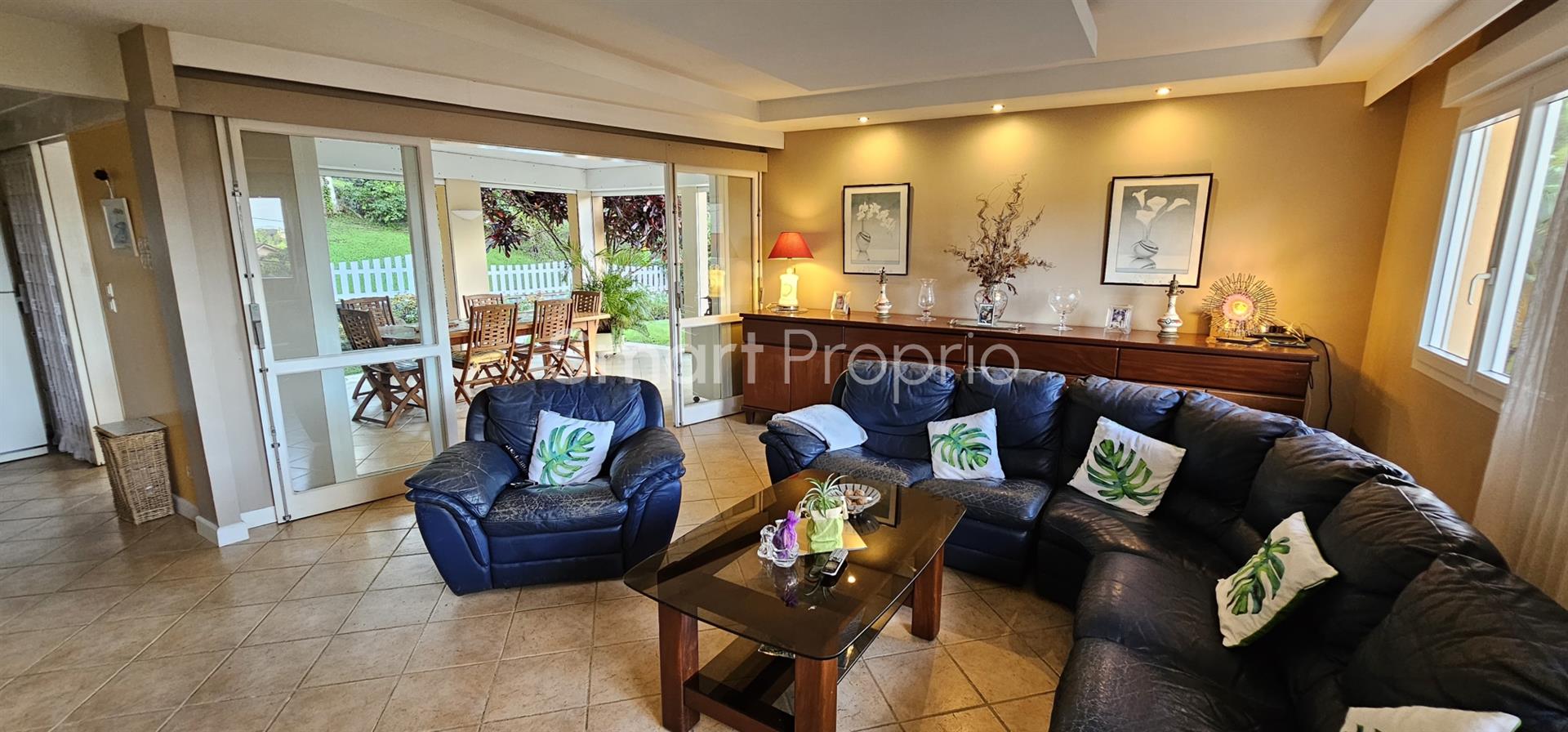 Maison à vendre, 238m², Fort-de-France