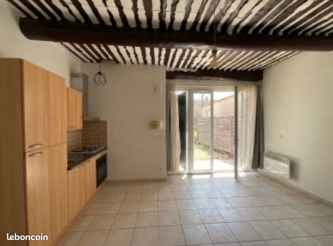 Appartement à louer, 37m², L'Isle-sur-la-Sorgue