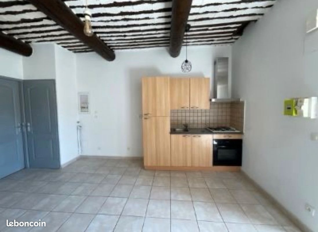 Appartement à louer, 37m², L'Isle-sur-la-Sorgue