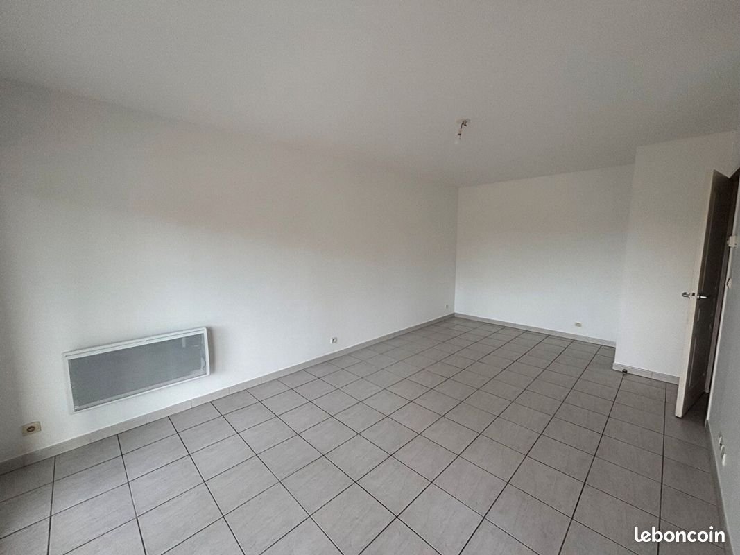 Appartement à louer, 46m², L'Isle-sur-la-Sorgue