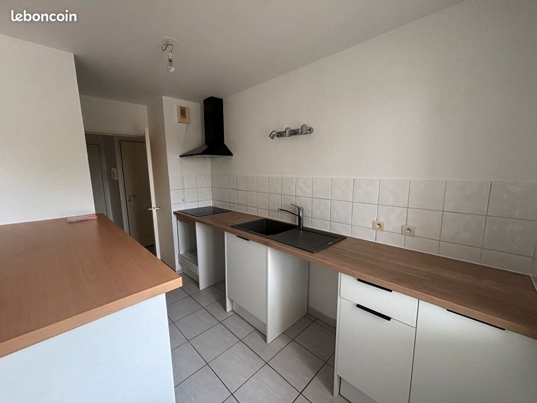 Appartement à louer, 46m², L'Isle-sur-la-Sorgue