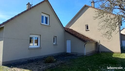 Maison à vendre, 77m², Gouzon