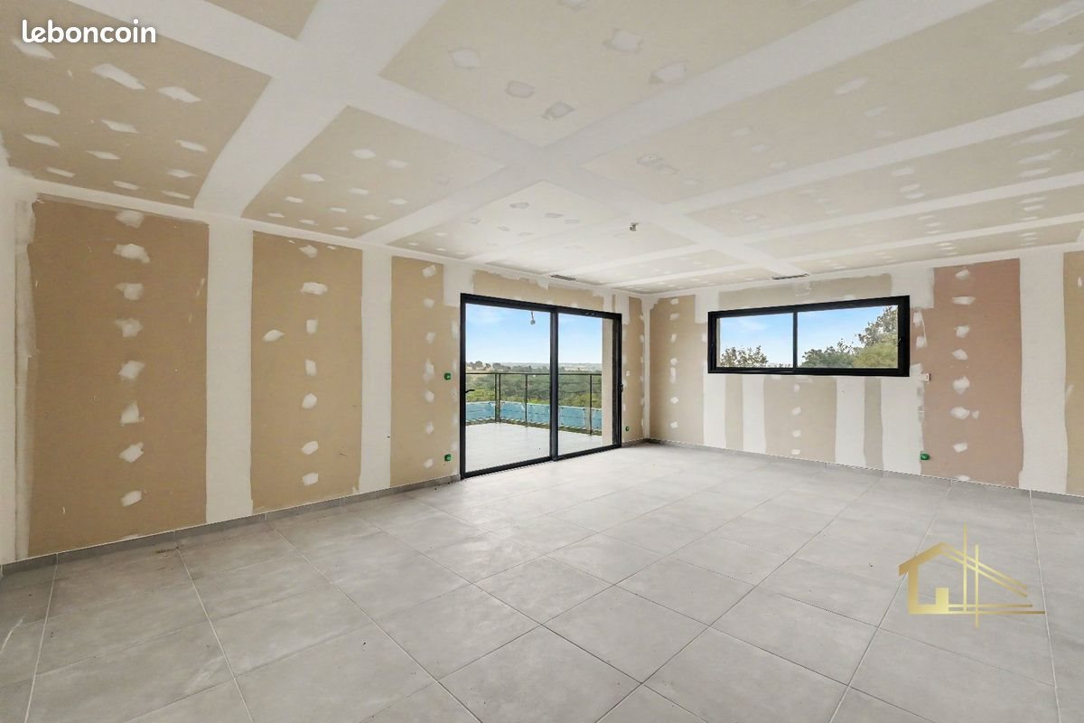 Maison à vendre, 160m², Lanta