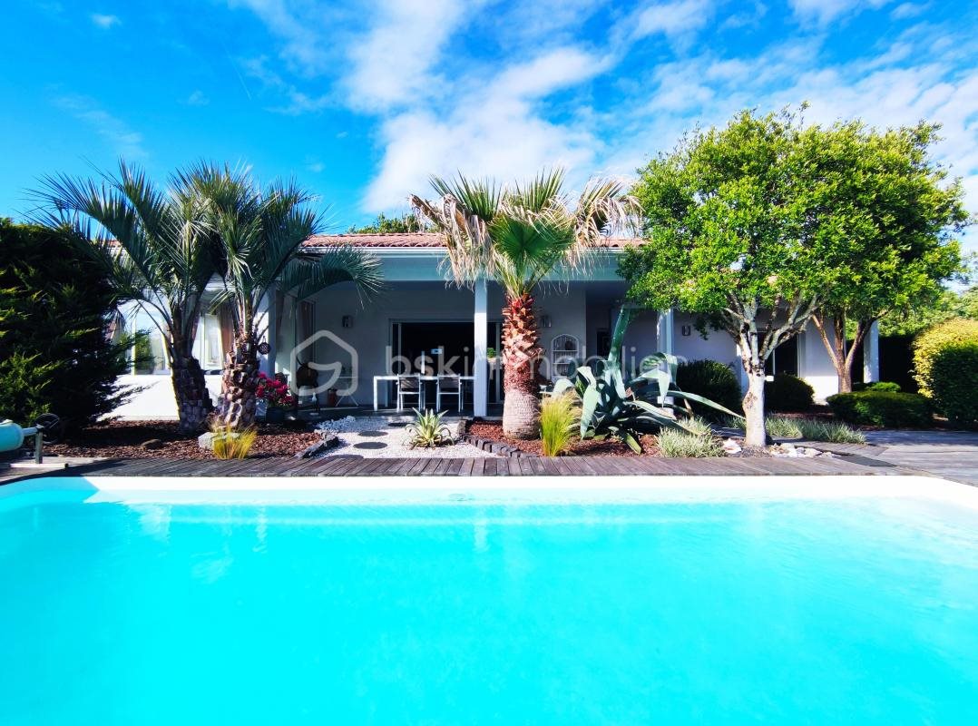 Maison à vendre, 177m², Mios