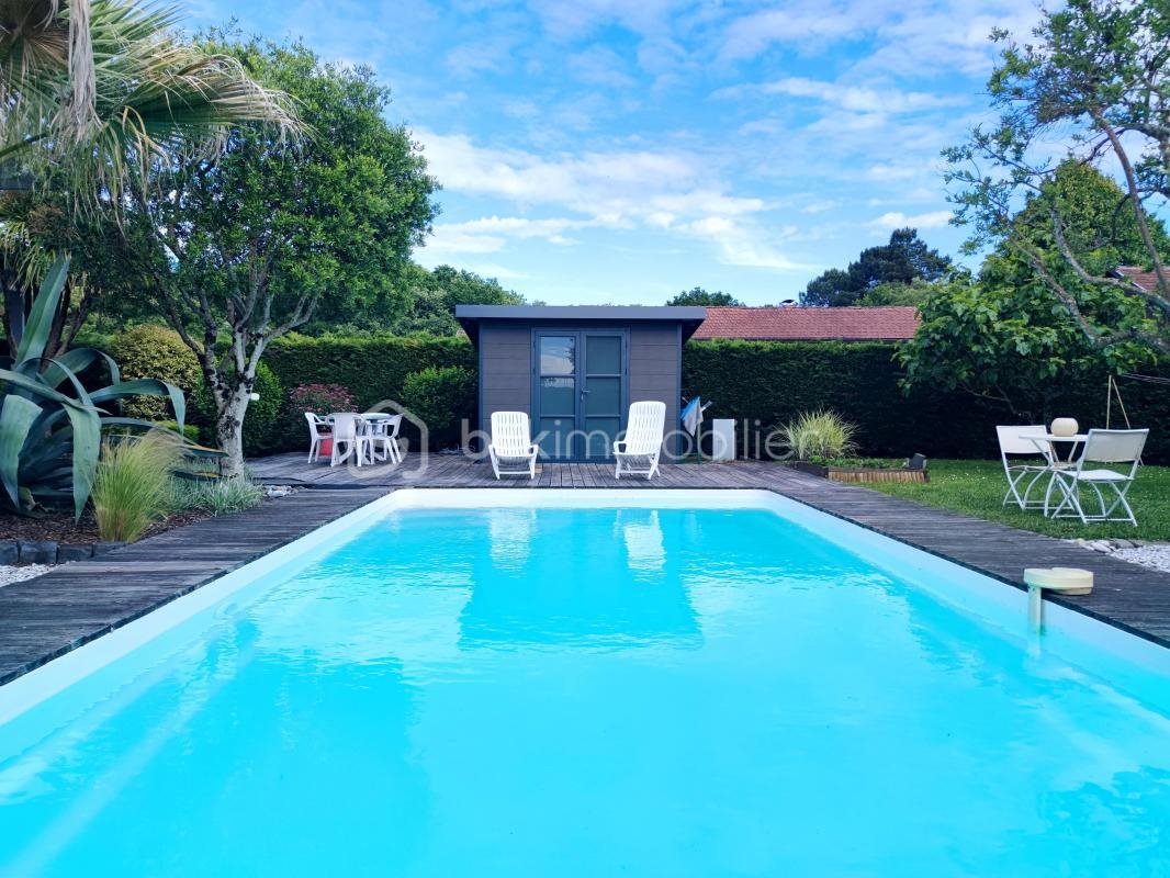 Maison à vendre, 177m², Mios