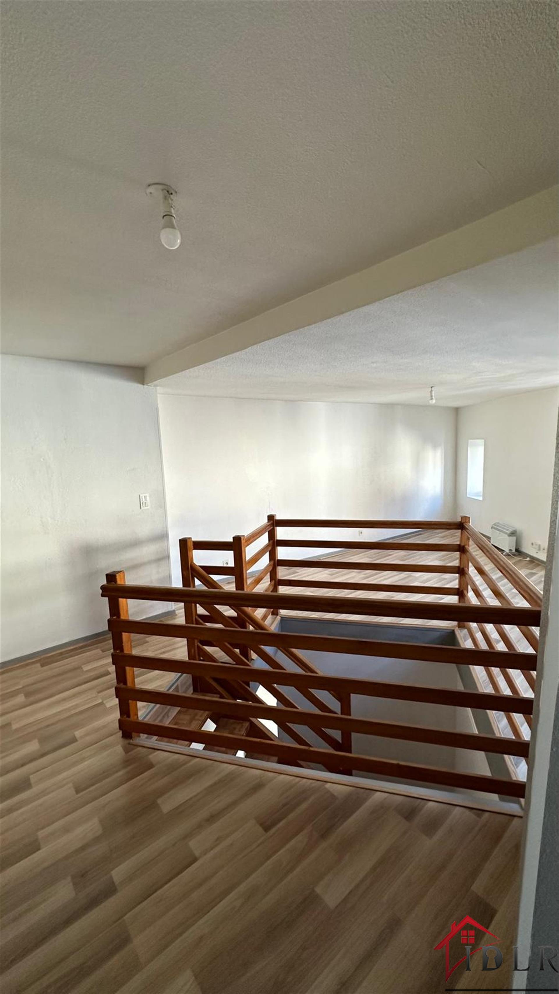 Maison à vendre, 220m², Lons-le-Saunier