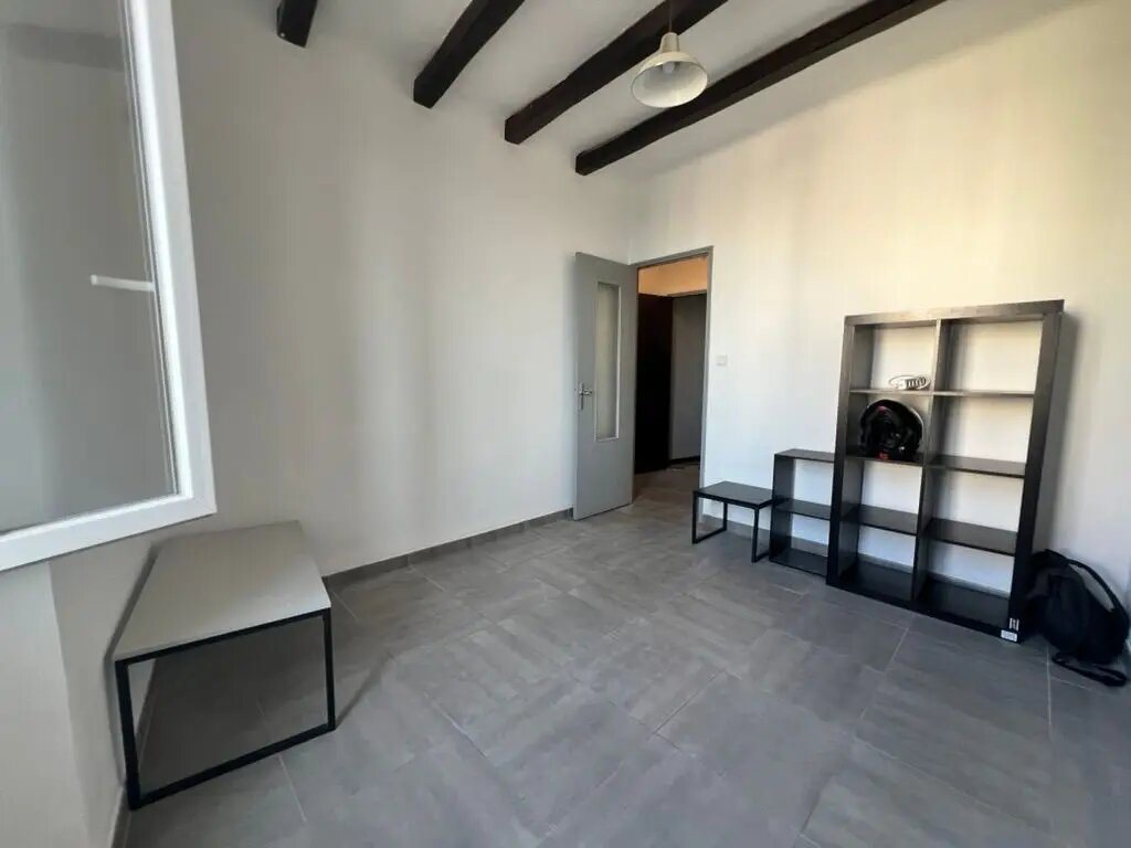 Appartement à louer, 23m², Marseille 9ème