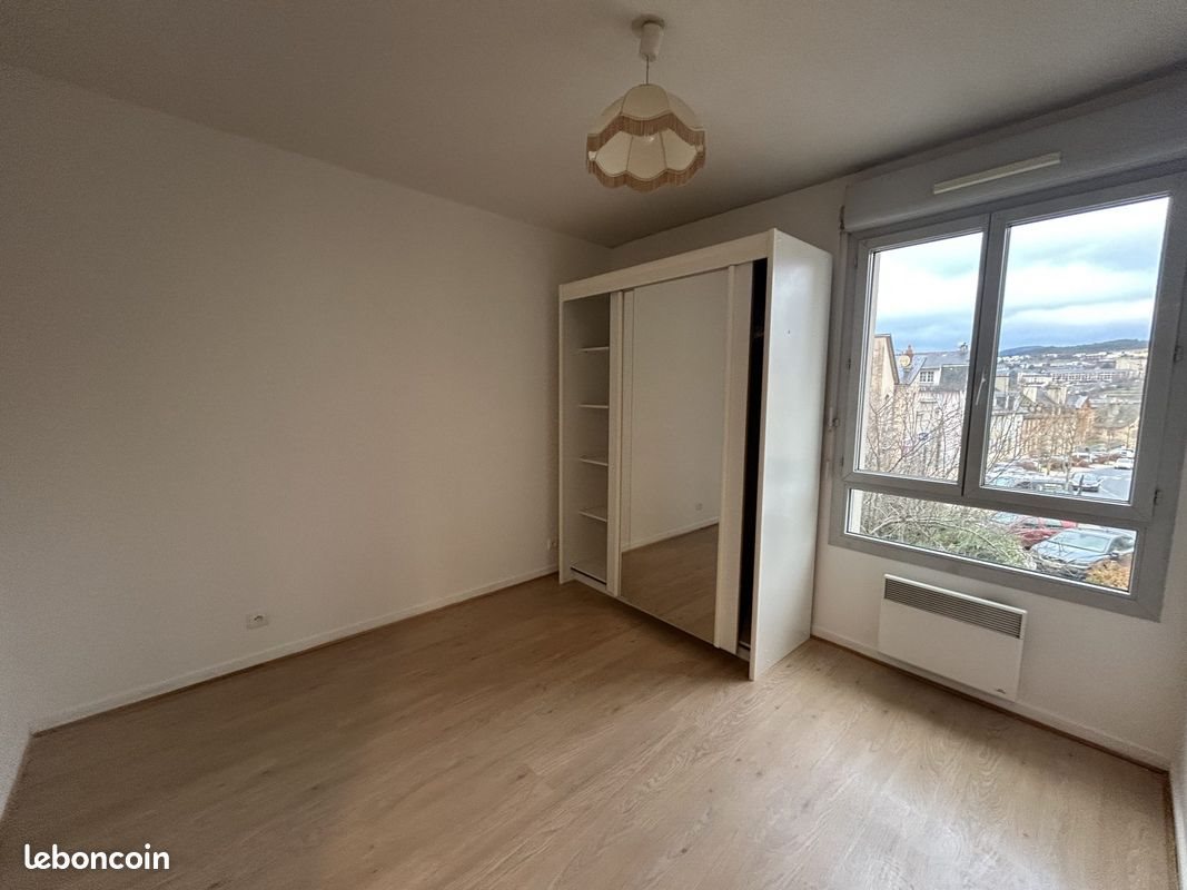 Appartement à louer, 64m², Mende