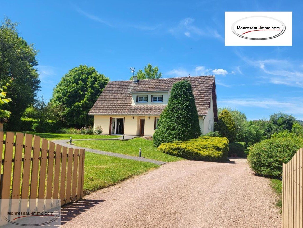 Maison à vendre, 148m², Cluny