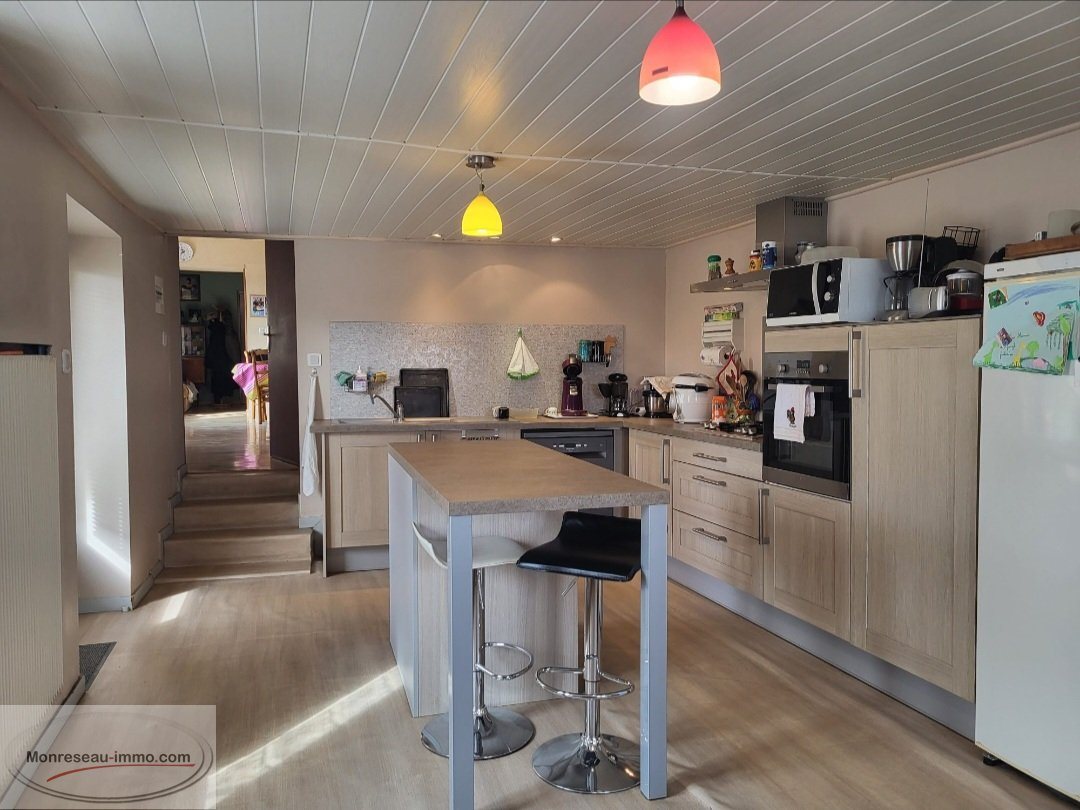 Maison à vendre, 137m², Mâcon