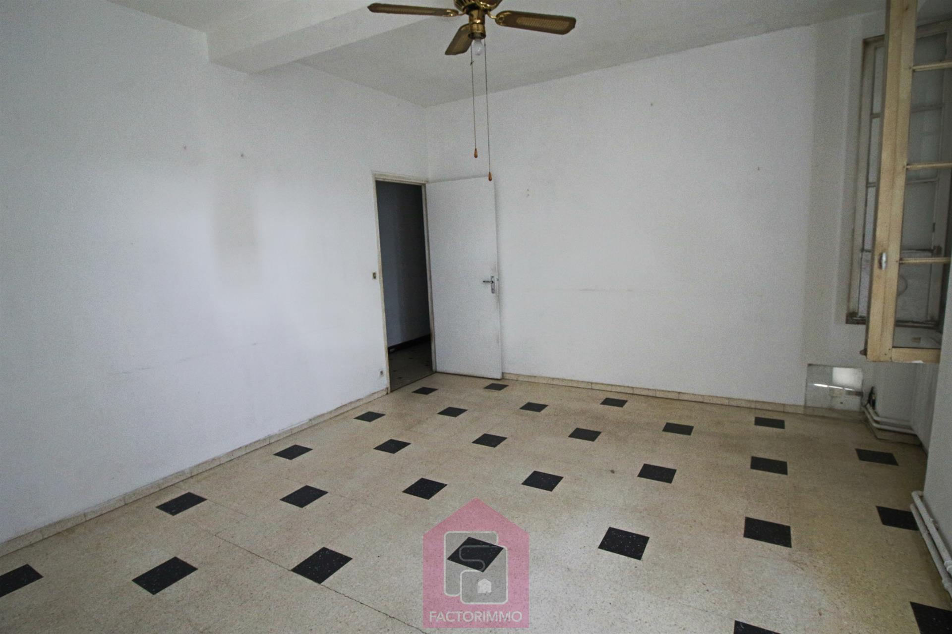 Maison à vendre, 300m², Puy-l'Evêque
