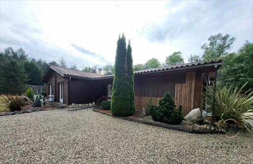 Maison 5 pièces 140 m² · à Saint-Martin-Curton · 140 m² · 292 000 €