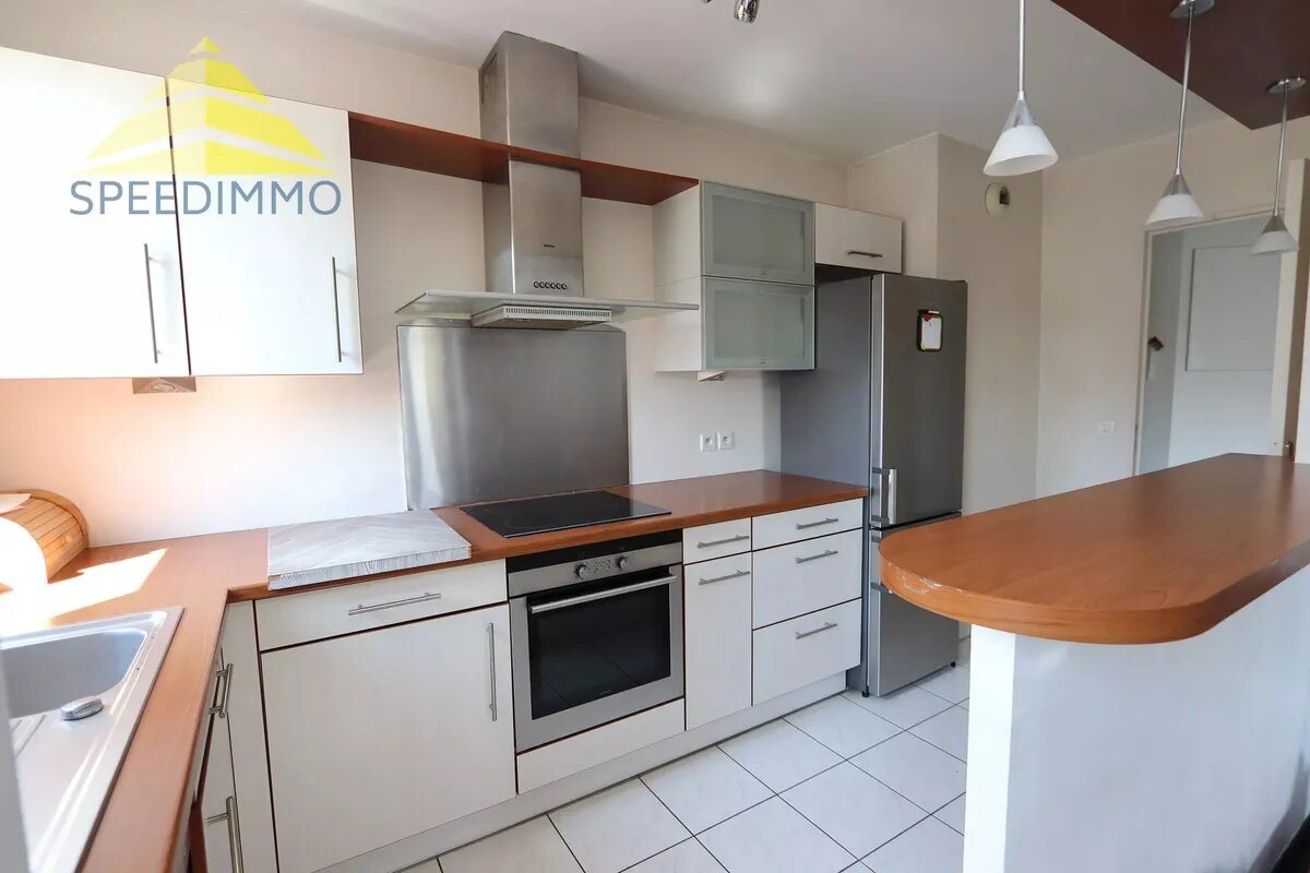 Appartement à louer, 65m², Mandres-les-Roses