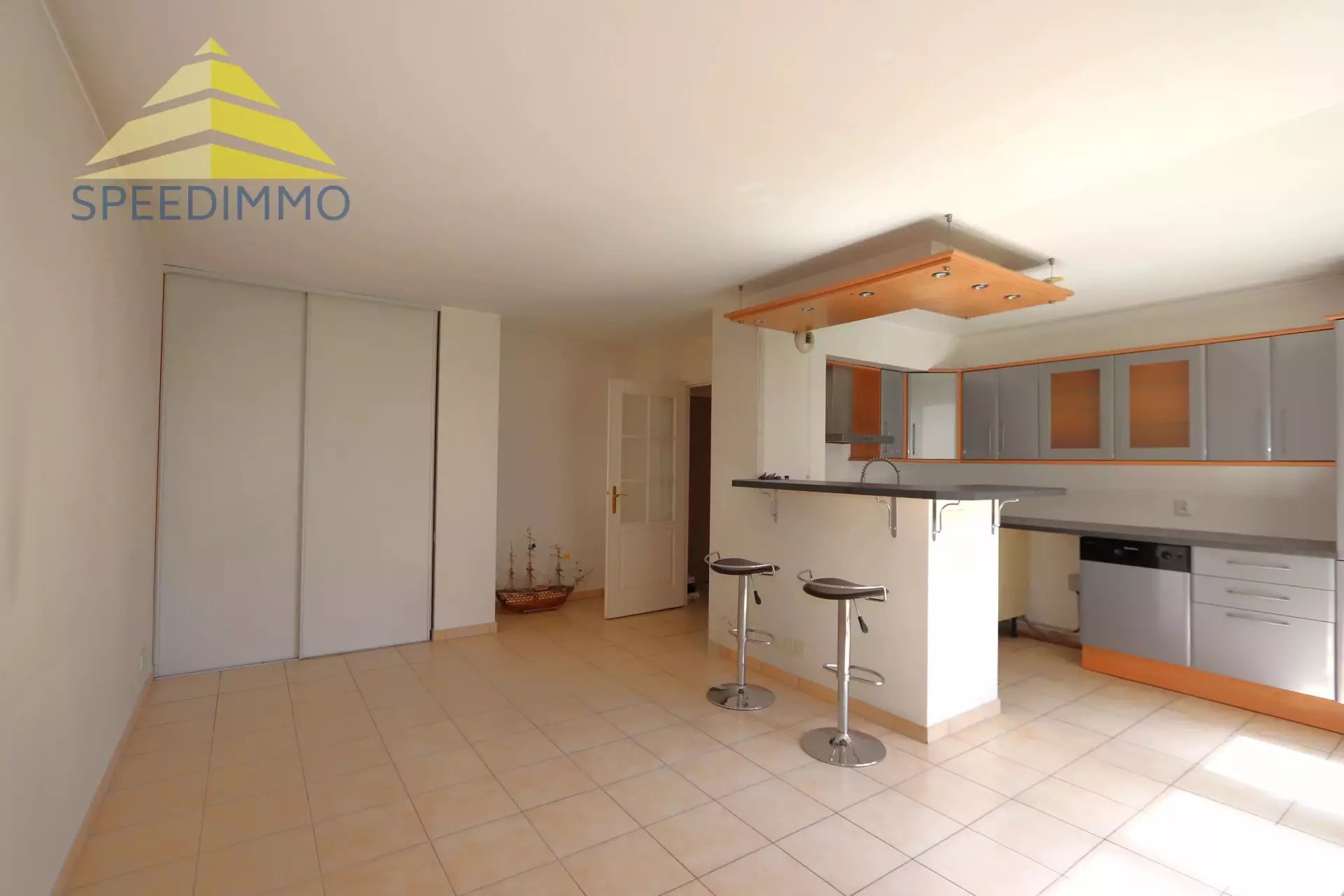 Appartement à vendre, 65m², Combs-la-Ville
