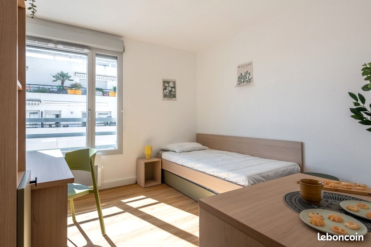Appartement à louer, 19m², Serris