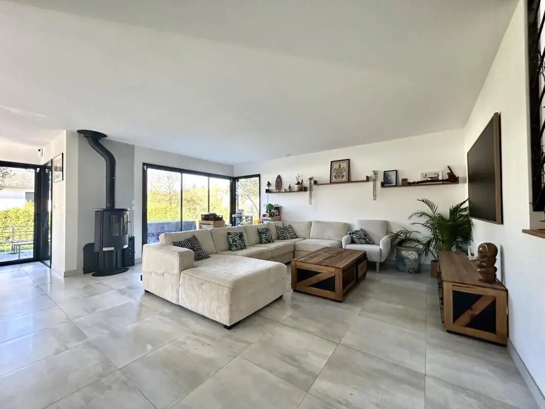 Maison à louer, 200m², Vezin-le-Coquet
