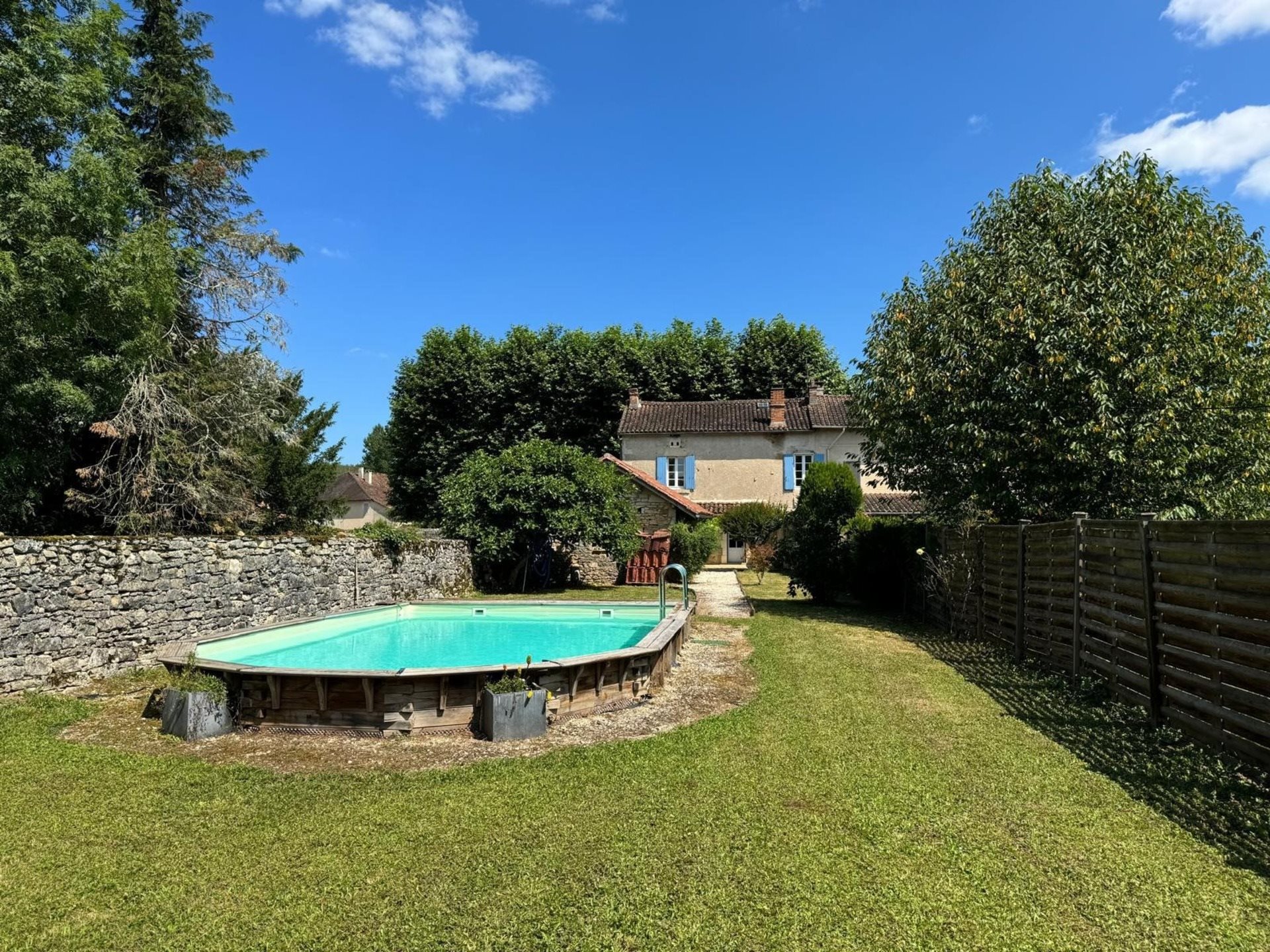 Maison à vendre, 100m², Saint-Front-la-Rivière
