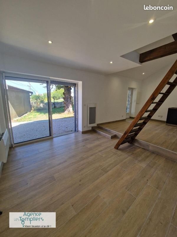 Appartement à louer, 28m², Dole
