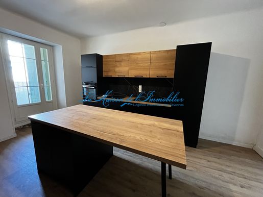Appartement 2 pièces 67 m² · à Alès · 67 m² · 93 000 €